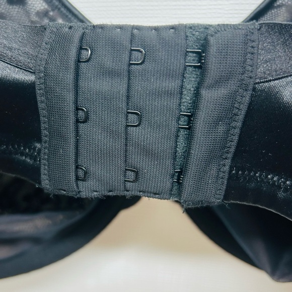 Lane Bryant Like new black lace underwire Cacique bra, size 42DD. - Picture 4 of 7